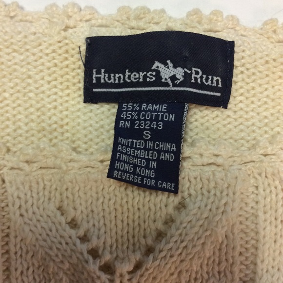 Hunters Run Women’s Cream VTG Sweater, Sz Small - Picture 10 of 13